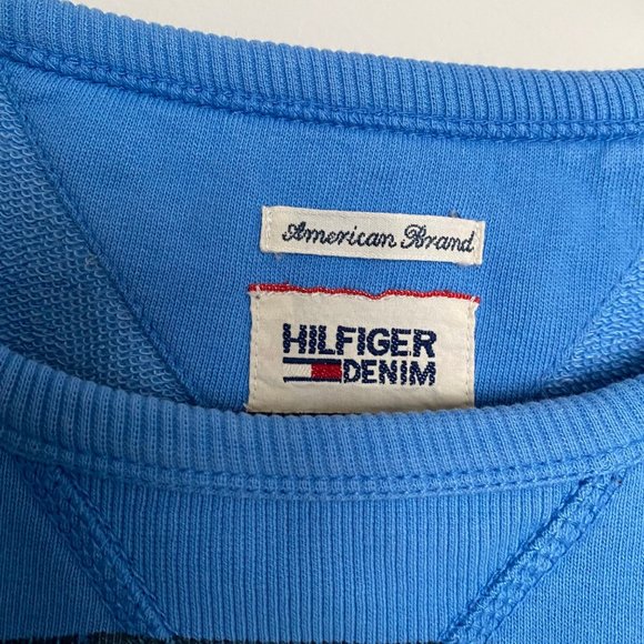 Tommy Hilfiger Baby Blue Graphic Crewneck Sweatshirt| Women's Medium - Picture 8 of 8